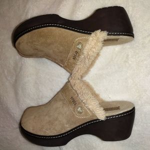 Crocs Shoes women's #7